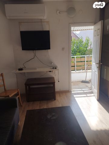 יחידת דיור, אצ"ל 56, הראשונים, אור יהודה