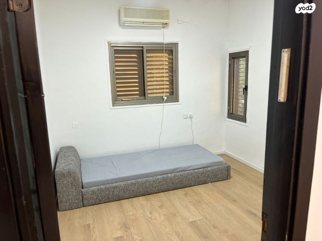 בית פרטי/ קוטג', שורשים 1, הזורעים, הזורעים