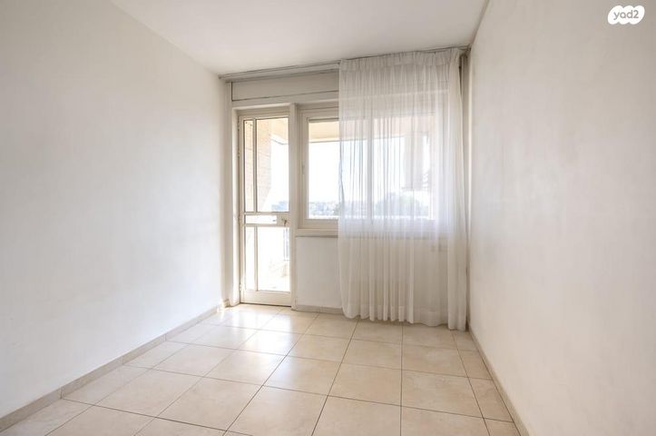 דירה, פינסקר 22, טלביה, קוממיות, ירושלים