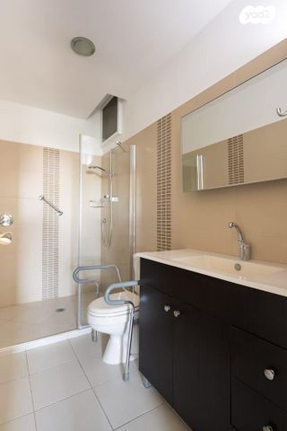 דירה, פינסקר 22, טלביה, קוממיות, ירושלים