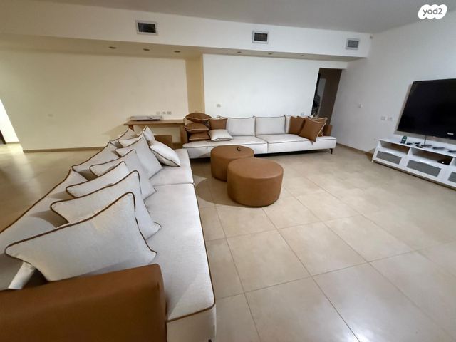 בית פרטי/ קוטג', כינור דוד 1, חד נס, חד נס