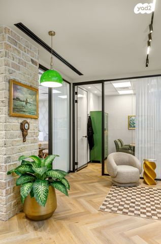 משרדים, שדרות הפלי"ם 2, קרית הממשלה ע"ש רבין, חיפה