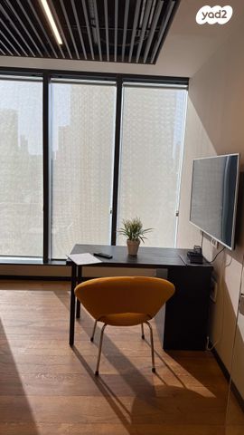 משרדים, דרך זאב ז'בוטינסקי 9, אזור תעשיה צפון, בני ברק