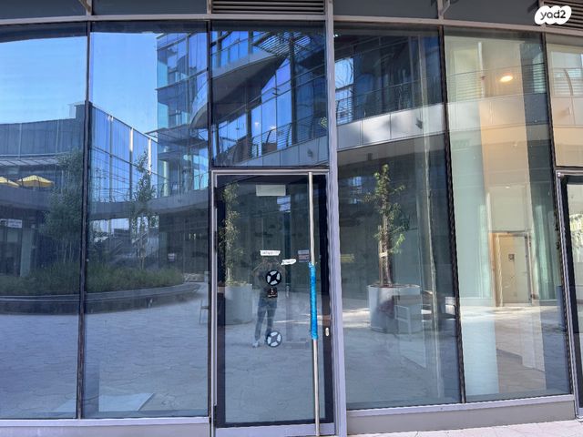 חנויות/ שטח מסחרי, החרט 1, מרכז עינב, מודיעין מכבים רעות