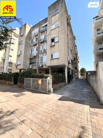 דירה, פתח תקווה, נתניה