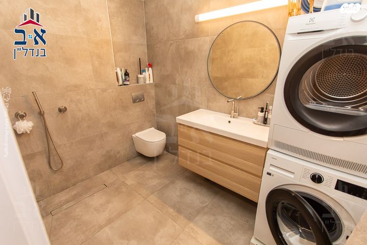 דירה, שושנת הכרמל, חיפה