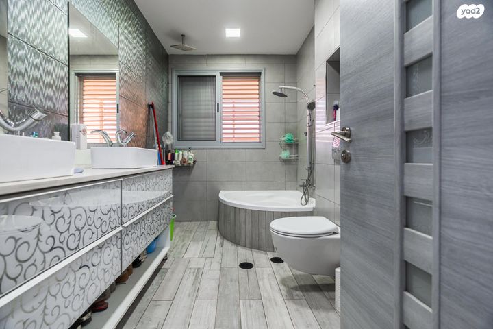 גג/ פנטהאוז, נחום סנה, רמות הרכס, באר שבע