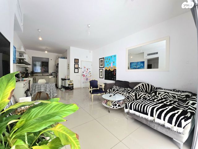 דירת גן, ע. הלל, נווה זמר, רעננה