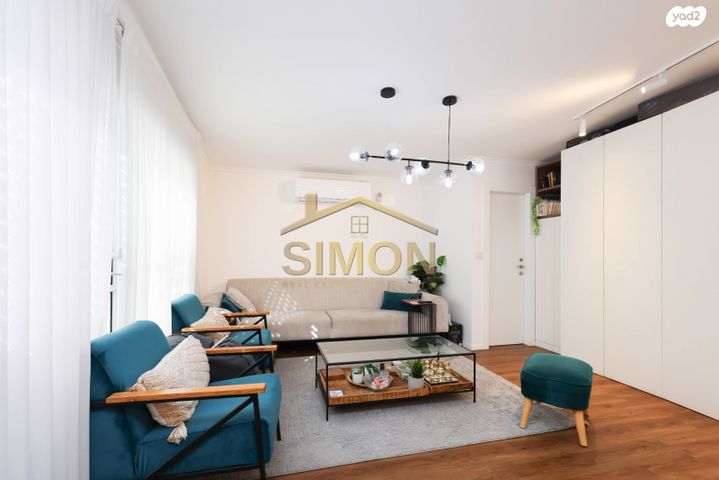 דו משפחתי, מרטין בובר 3, נתניה