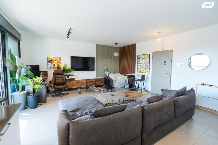 דירה, אור ים, אור עקיבא