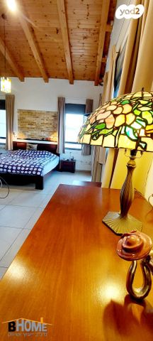 דו משפחתי, יעף