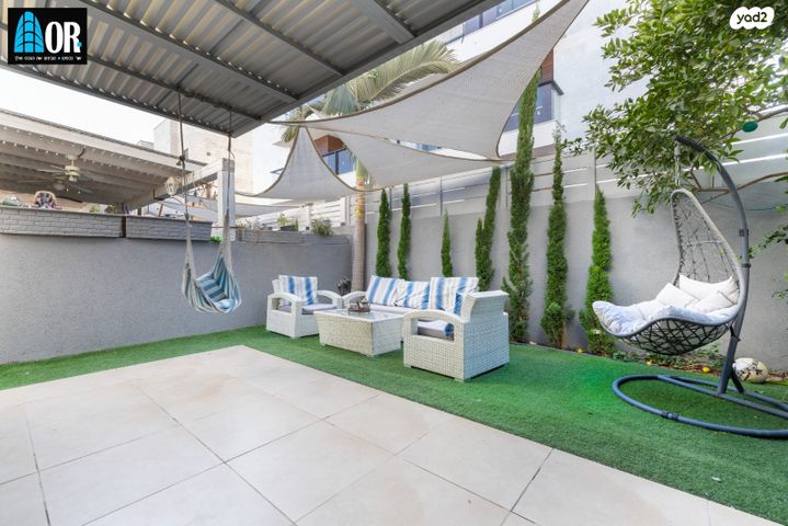 בית פרטי/ קוטג', נחמה נאמן, בר לב, מזכרת בתיה