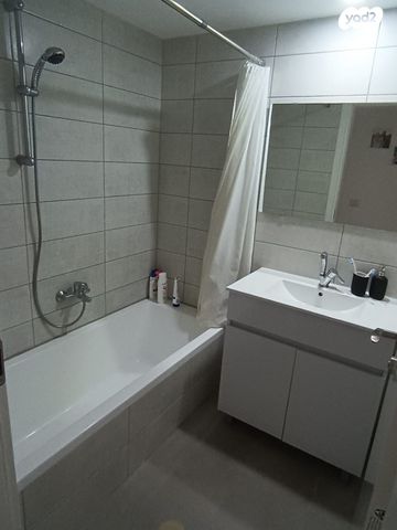 דירה, גליל ים (מתחם הכוכבים), הרצליה