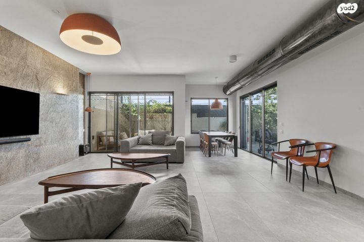 דו משפחתי, בורוכוב 26, נווה רמז, חולון