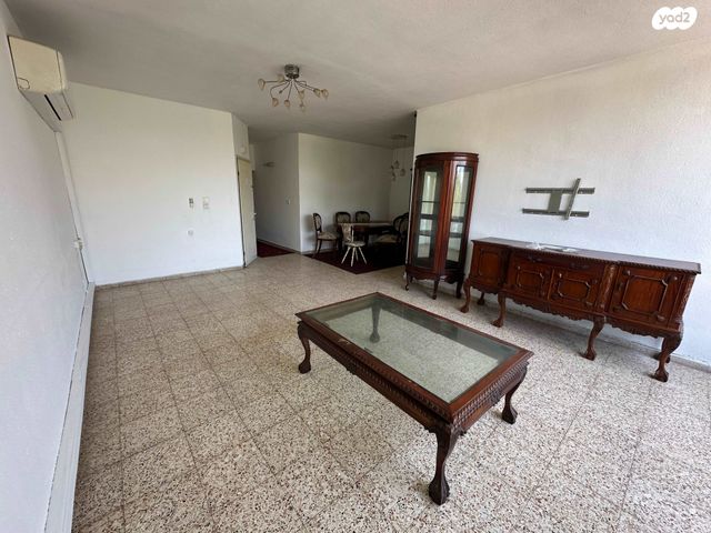 דירה, סוקולוב, מרכז, הרצליה