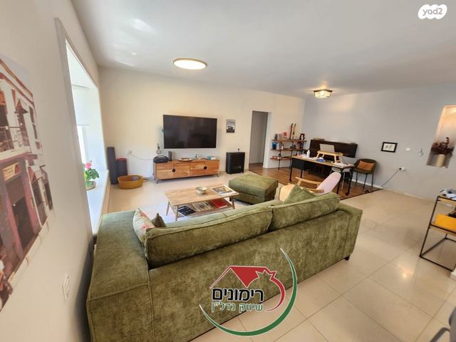 גג/ פנטהאוז, הדר, רמת השרון