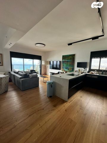 גג/ פנטהאוז, יוחנן הסנדלר 2, דרום חדש, פארק הים, בת ים