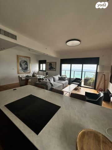 גג/ פנטהאוז, יוחנן הסנדלר 2, דרום חדש, פארק הים, בת ים