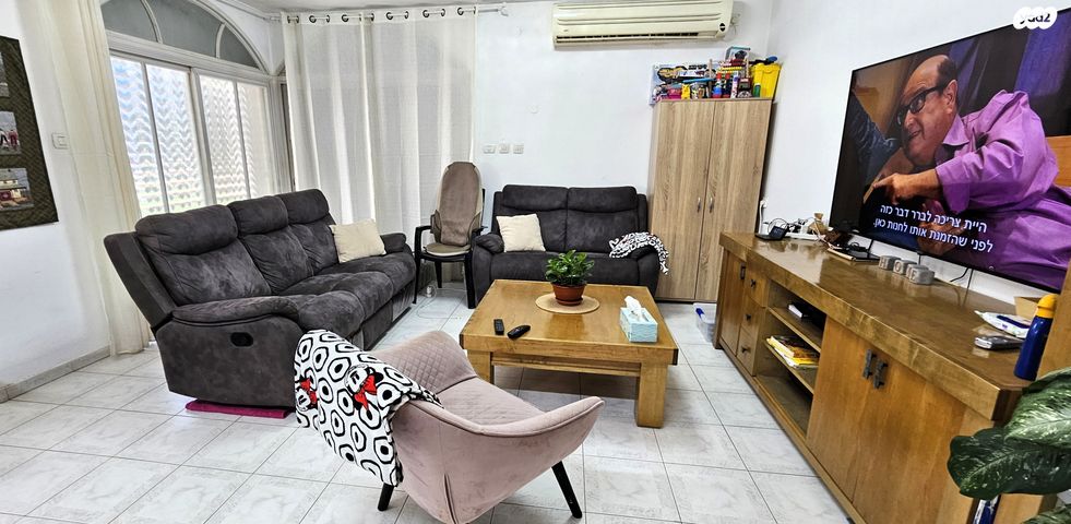 בית פרטי/ קוטג', שיקמה, מיתר / כרמית