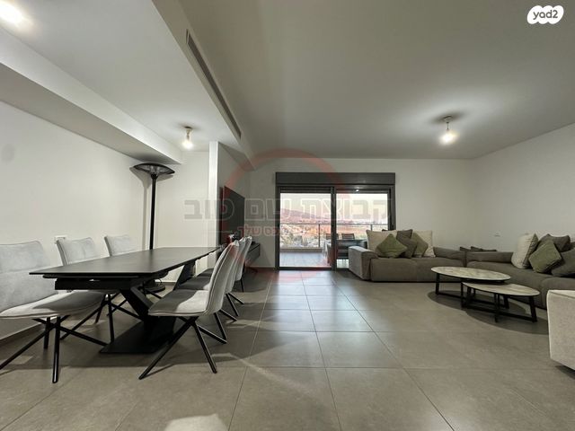 גג/ פנטהאוז, לשם, רובע יזרעאל סביוני העמק, עפולה