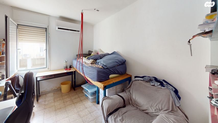 דירה, אלי כהן, עמידר, נהריה