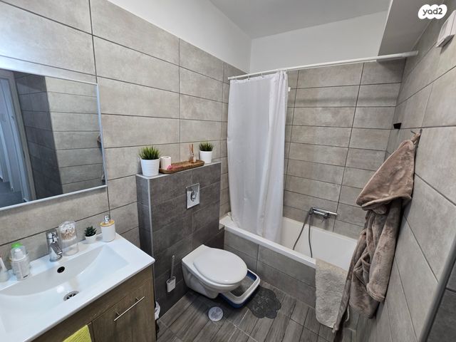 דירה, יחיאל צ'לנוב, תקומה / קרית חזני, פתח תקווה