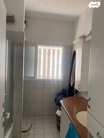 דירה, הרב קטרוני 42, המרכז השקט / מרכז העיר, פתח תקווה