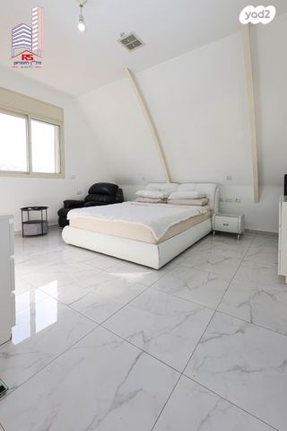 דופלקס, דרך דון יצחק אברבנאל 19, רמת אפרים, נתניה