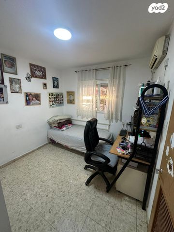 דירה, משעול פרופ. אברהם יעקב ברוור, רמות, באר שבע