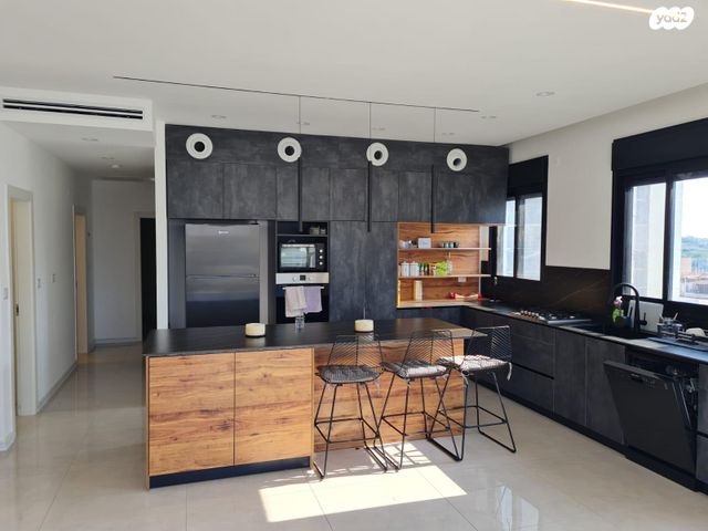 גג/ פנטהאוז, מור, אור ים, אור עקיבא