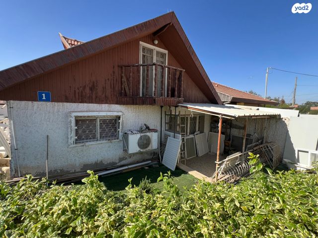 בית פרטי/ קוטג', יעקב מסיקה, אופקים