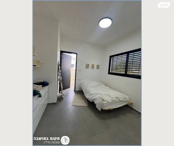 דו משפחתי, בנימינה גבעת עדה