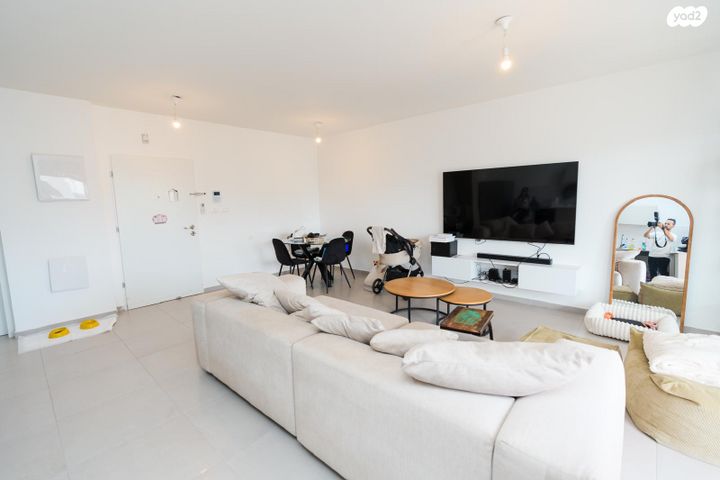 גג/ פנטהאוז, אור ים, אור עקיבא