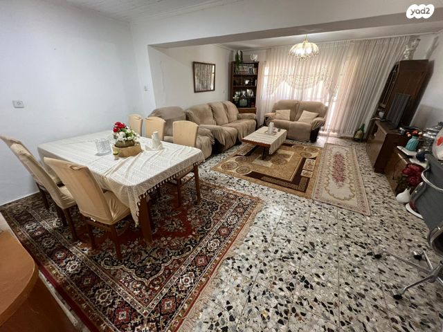 בית פרטי/ קוטג', יעקב מסיקה, אופקים