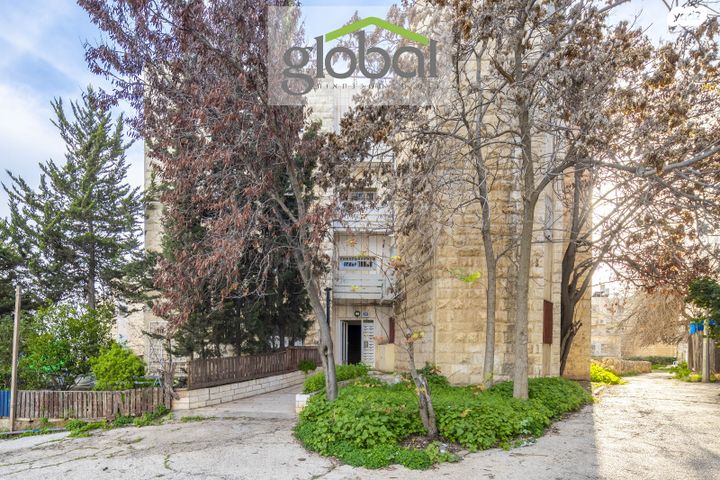 דירה, ארמון הנציב, תלפיות מזרח, ירושלים