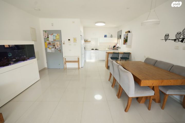 דירה, גדעון האוזנר, רמות הרכס, באר שבע