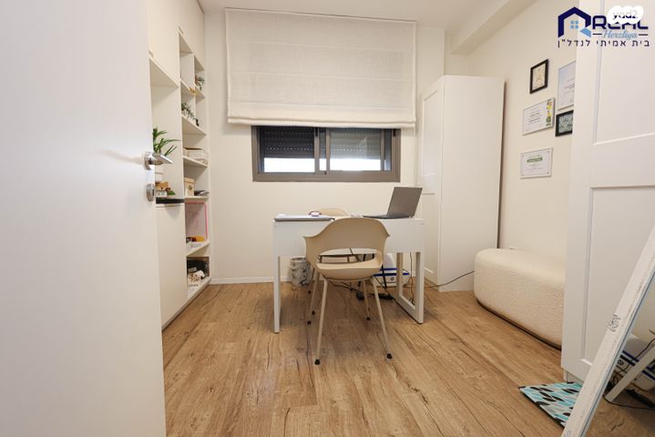 דירה, אבן גבירול, הרצליה