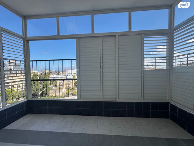 דרך יד לבנים 