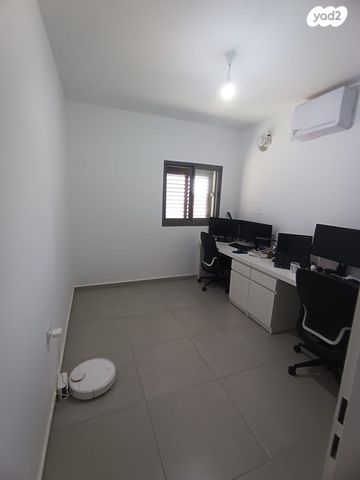 דירה, גליל ים (מתחם הכוכבים), הרצליה