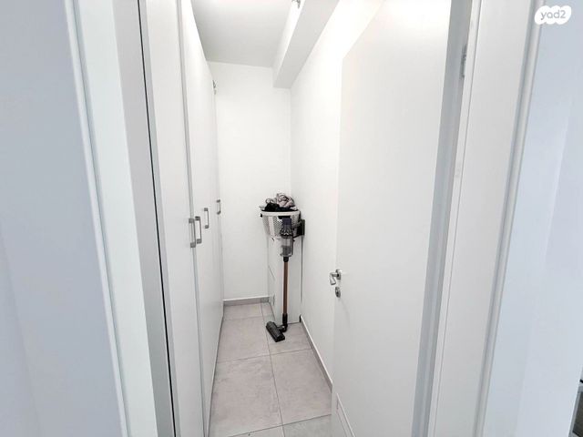 דירה, יוסף הגלילי 22, שכונת בן גוריון, מרכז העיר ג', רמת גן