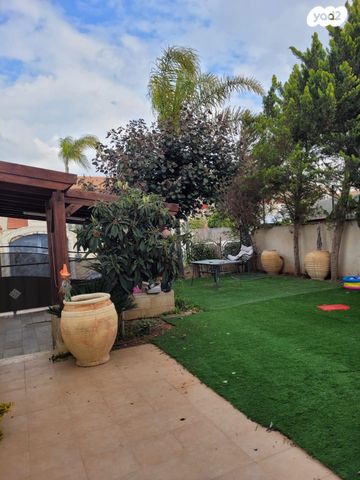 בית פרטי/ קוטג', אלכסנדר זרחין 7, רמות, באר שבע