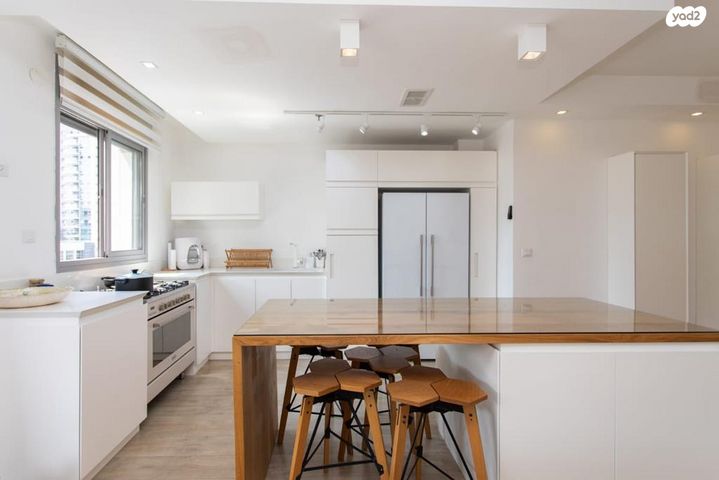 דירה, סביוני הכרמל, חיפה