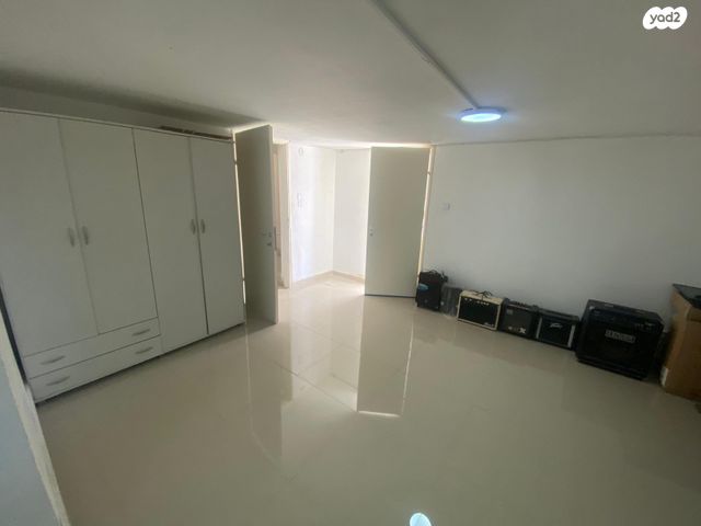 בית פרטי/ קוטג', מיתר / כרמית