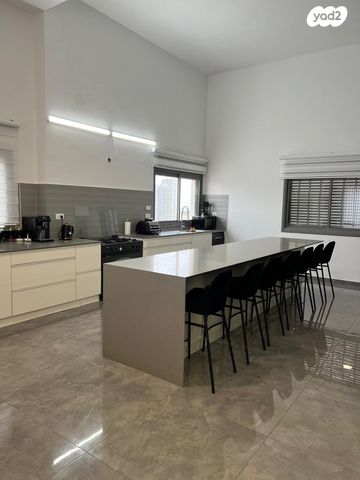 גג/ פנטהאוז, יפה ירקוני, הקריה מע"ר, אשדוד