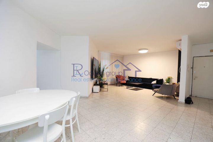 דירה, זלמן שז"ר 24, רמת פולג, נתניה