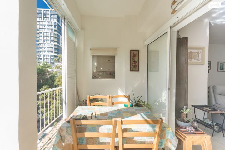 דירה, הרב קוק, כרם התימנים, תל אביב יפו