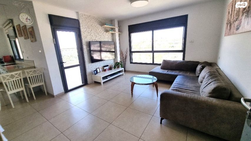 דופלקס, גבעת אלונים, יקנעם עילית