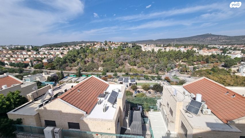 גבעת אלונים