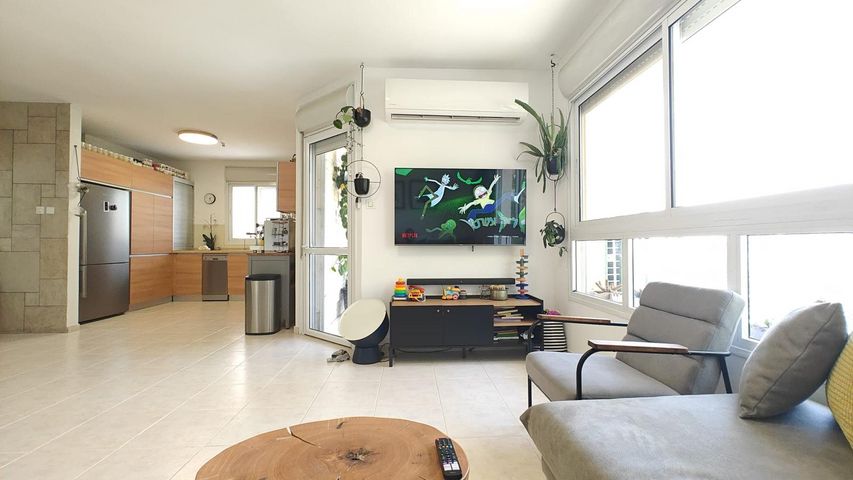 דירה, עמק האלה, הנביאים, מודיעין מכבים רעות