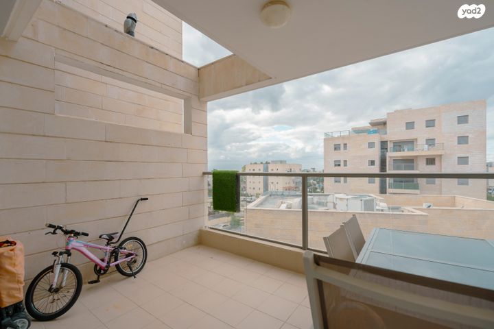 דירה, החורש, חריש